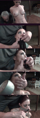 SarahB_FP_packingwithpanties&taping_comp2.jpg